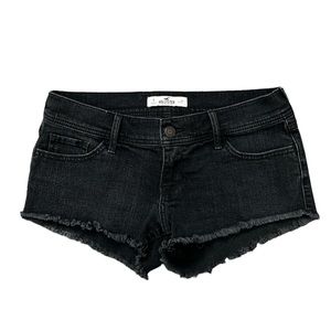 Hollister Fray Hem Booty Shorts Size 5